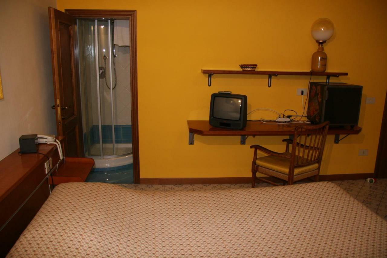 Bed And Breakfast I Due Leoni Florenz Exterior foto